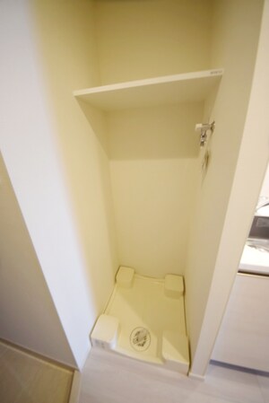 One ROOF Residence Kiba WESTの物件内観写真